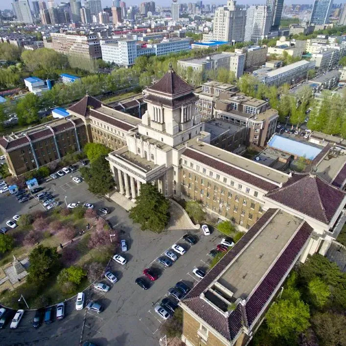 媒体记者如何报道篮球选秀权的动态_2